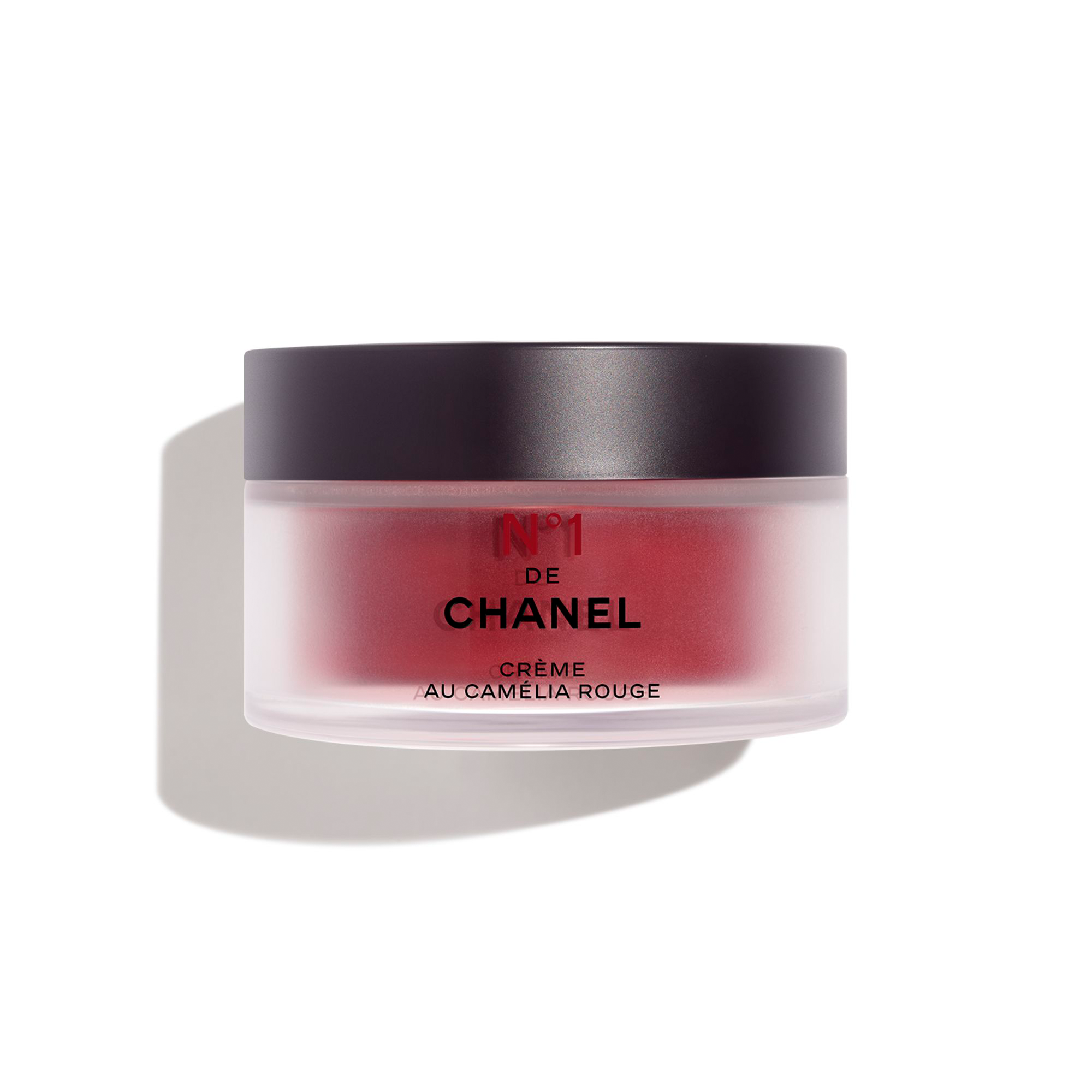 CHANEL N°1 DE CHANEL CREME MIT ROTER KAMELIE POLSTERT AUF – GLÄTTET – SCHÜTZT