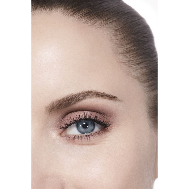 CHANEL LES 4 OMBRES LIDSCHATTEN MIT VIELFÄLTIGEN EFFEKTEN