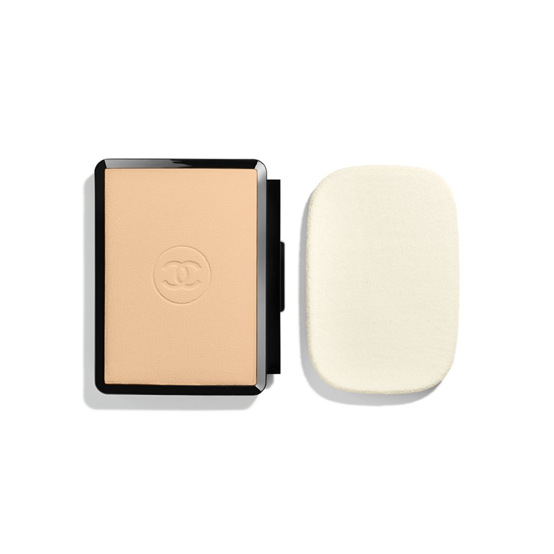 CHANEL ULTRA LE TEINT KOMPAKT-MAKE-UP FÜR HÖCHSTE PERFEKTION - NACHFÜLLUNG. LANGANHALTEND.