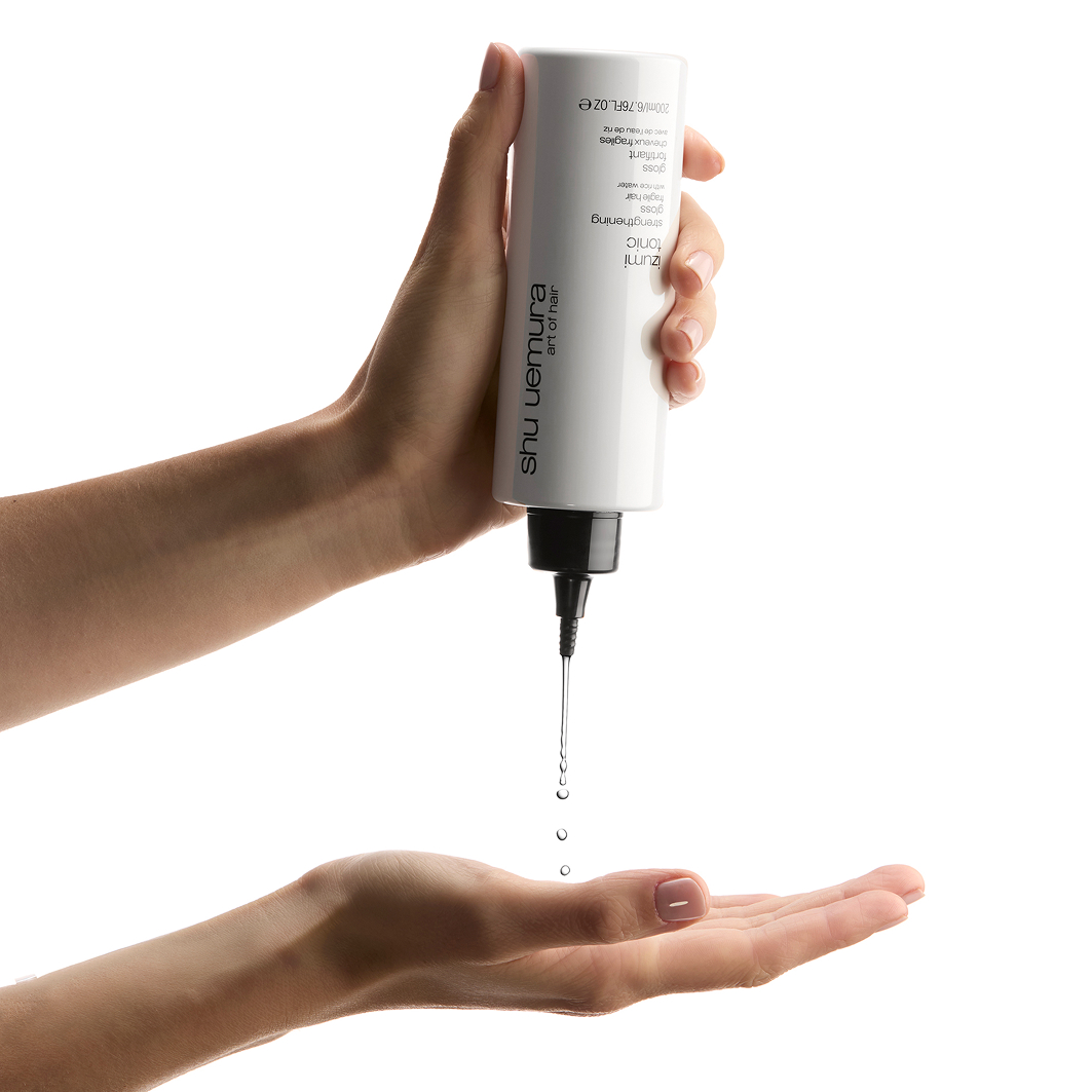 shu uemura Izumi Tonic Strengthening Gloss