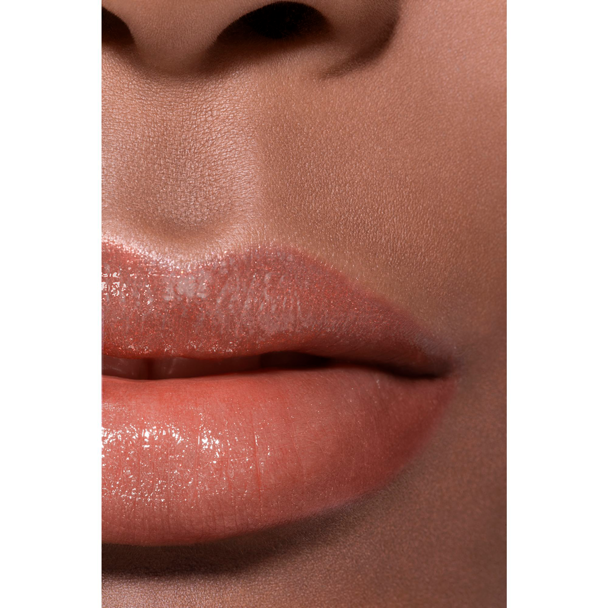 CHANEL ROUGE COCO BAUME - GLÄNZEND GETÖNTER, FEUCHTIGKEITSSPENDENDER, VERSCHÖNERNDER LIPPENBALSAM MIT INDIVIDUELLER FARBINTENSITÄT