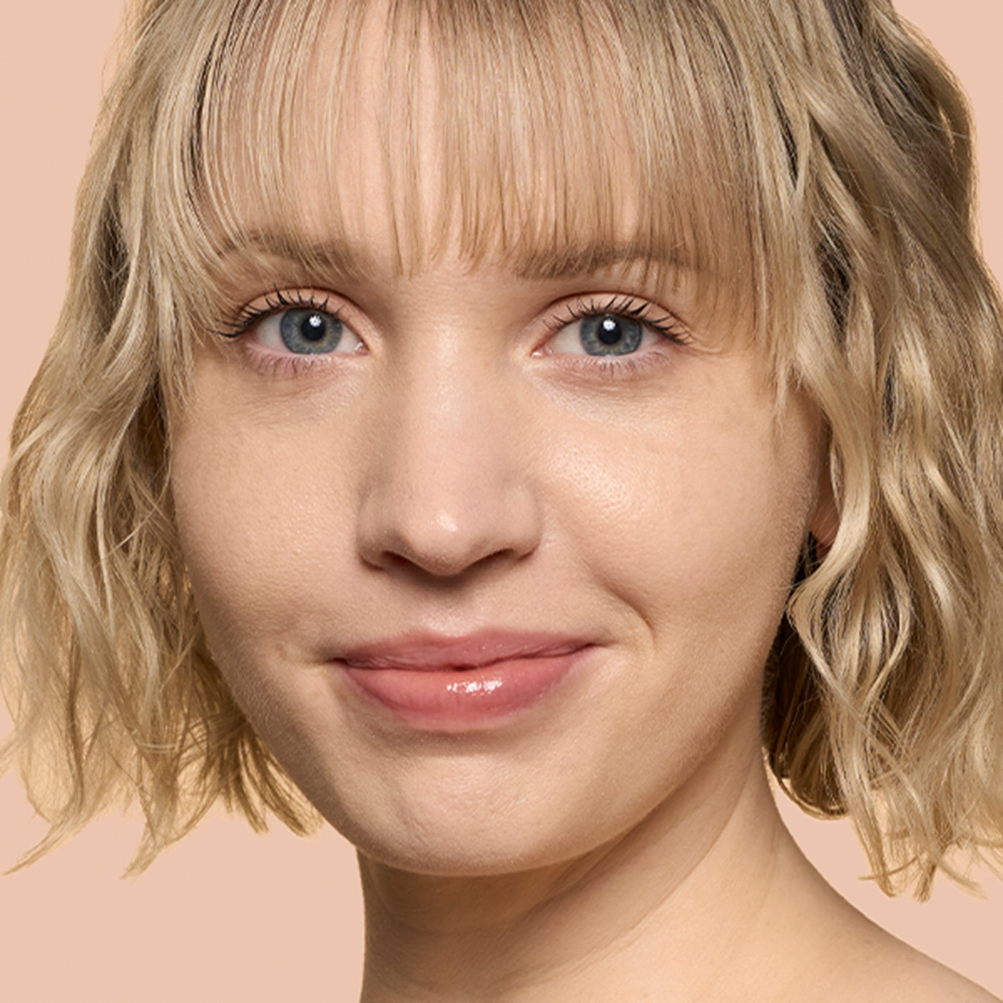 Bobbi Brown Foundation Weightless Skin Foundation SPF 15