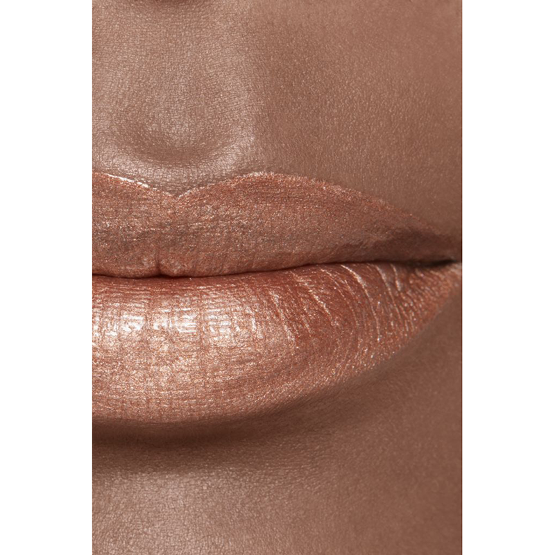 CHANEL ROUGE ALLURE LAQUE DER GLÄNZENDE FLUID-LIPPENSTIFT MIT LANGEM HALT