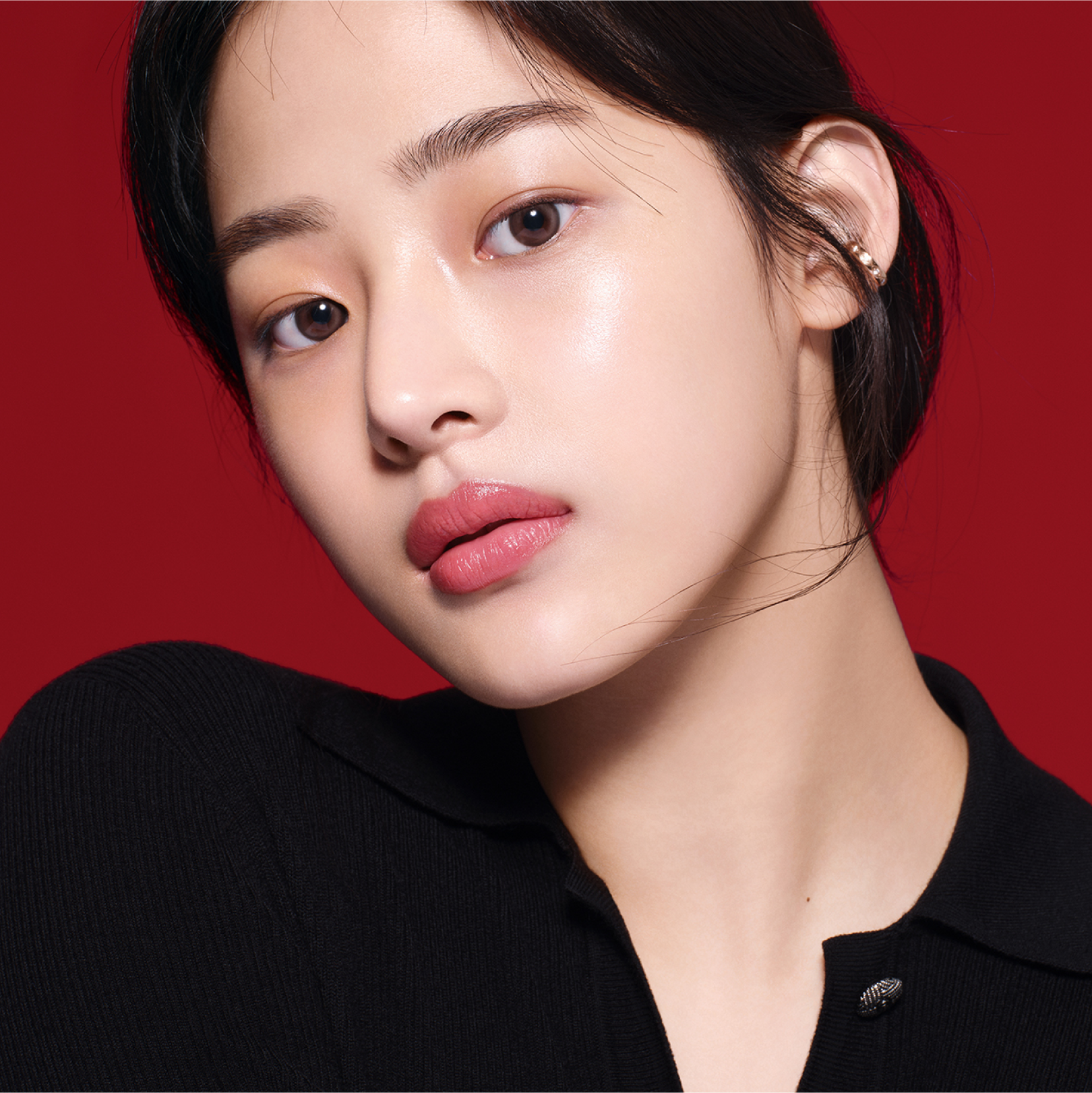 CHANEL N°1 DE CHANEL CREME MIT ROTER KAMELIE – NACHFÜLLUNG POLSTERT AUF – GLÄTTET – SCHÜTZT