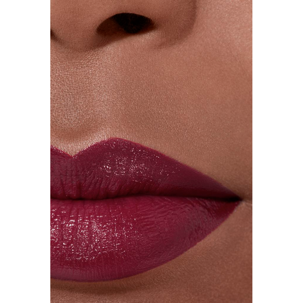 CHANEL ROUGE ALLURE L'EXTRAIT FARBINTENSIVER LIPPENSTIFT - KONZENTRIERTE LEUCHTKRAFT & PFLEGE