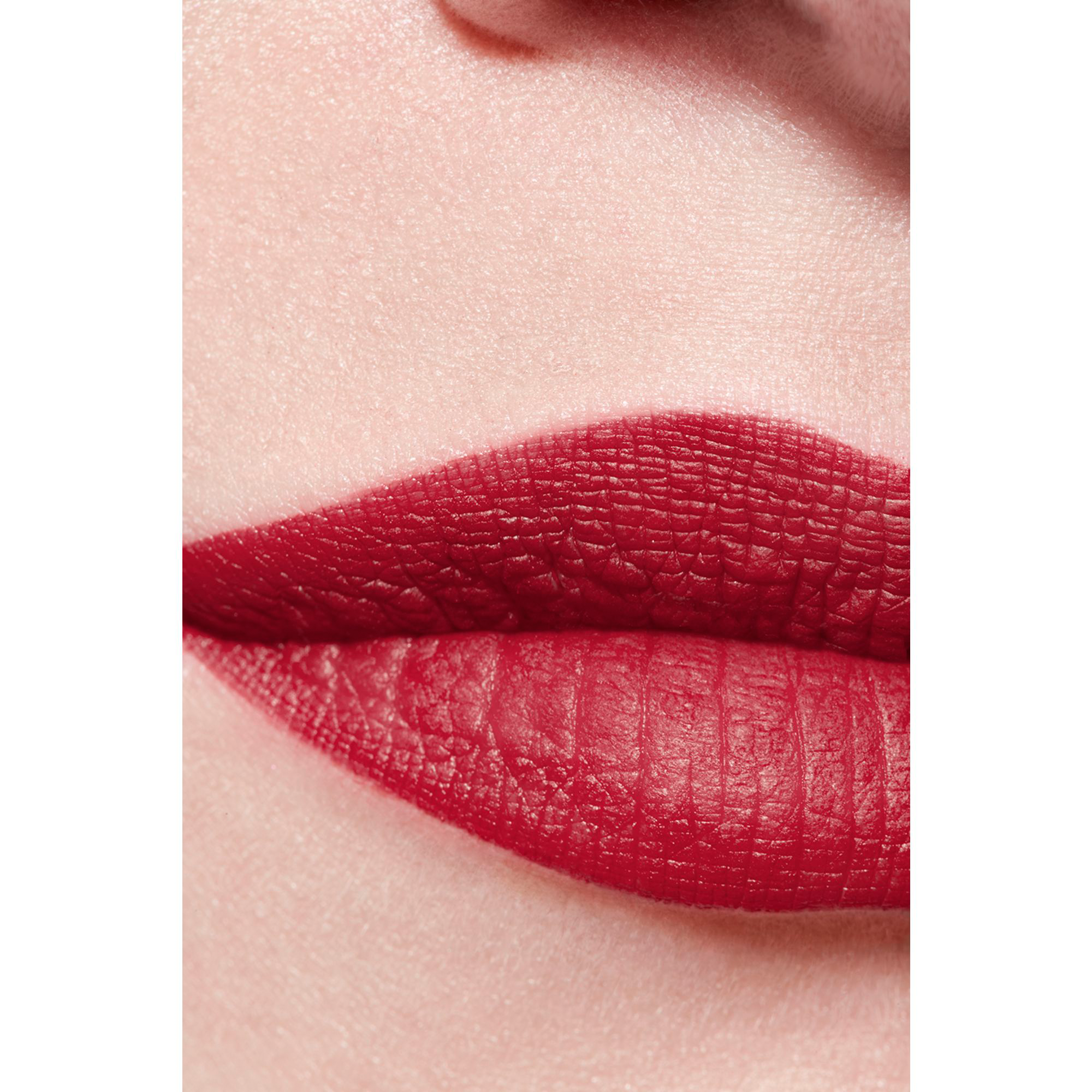 CHANEL ROUGE ALLURE VELVET MATTIERENDER LIPPENSTIFT M. HOHER FARBINTENSITÄT - LIMITIERTER EDITION