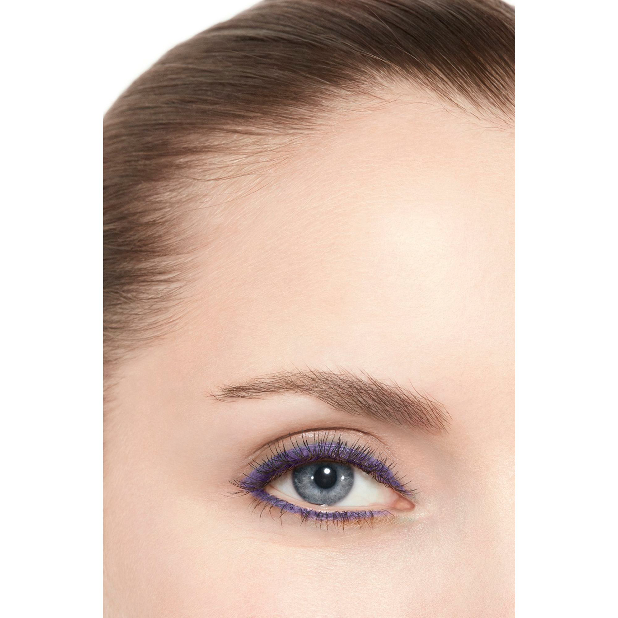 CHANEL OMBRE ESSENTIELLE VIELSEITIGER UND LANGANHALTENDER LIDSCHATTEN