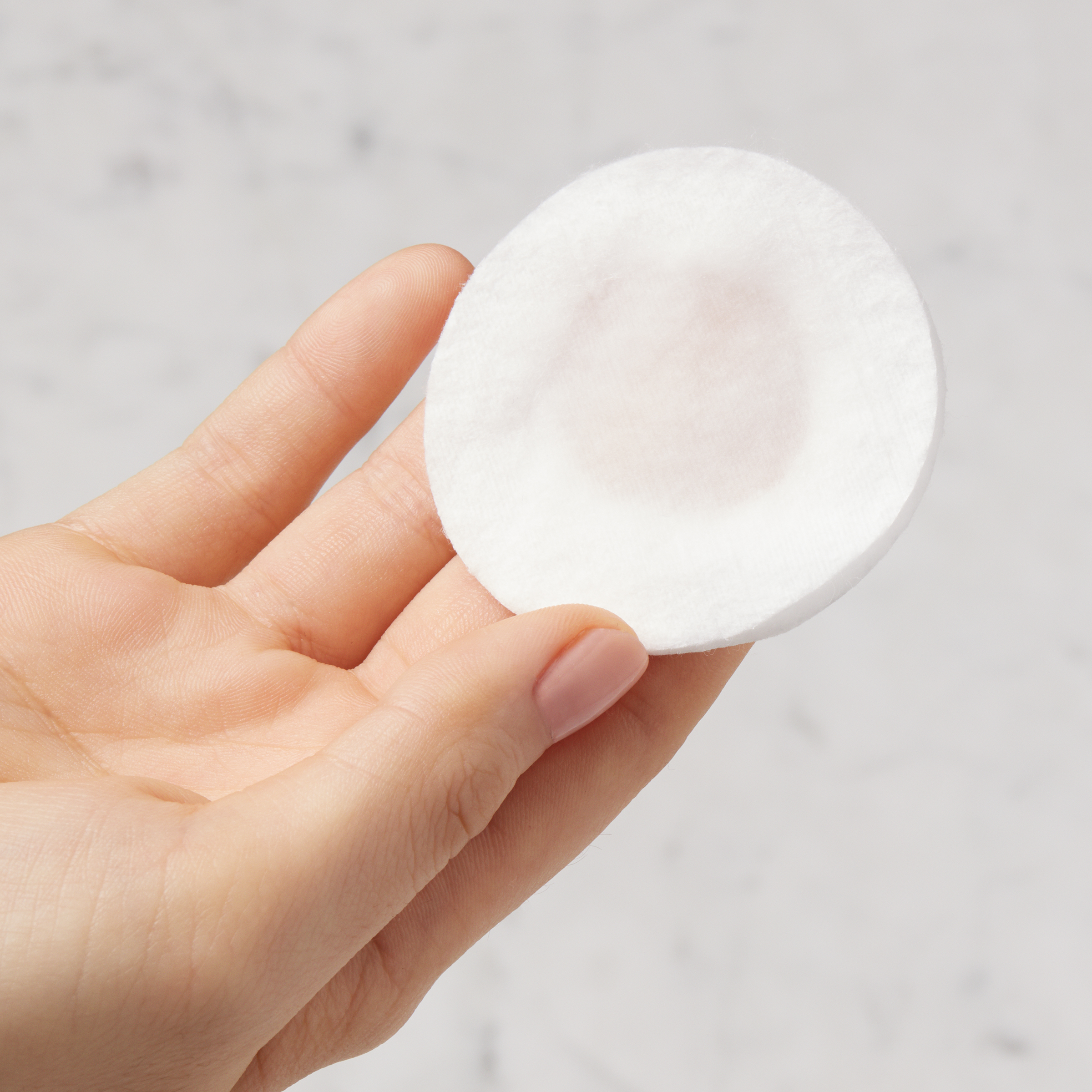 Kiehl's Dermatologist Solutions Daily Refining Milk-Peel Toner