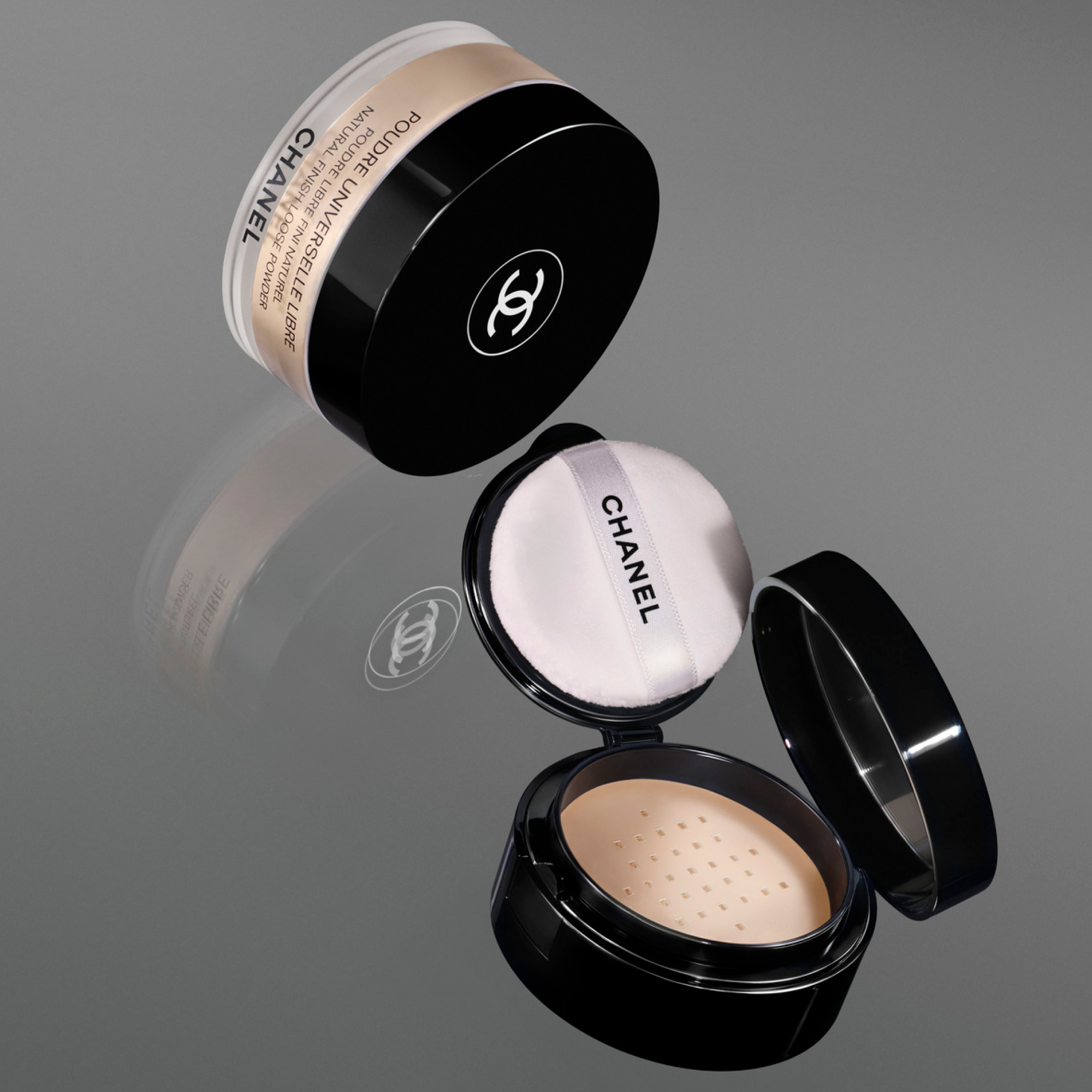 CHANEL POUDRE UNIVERSELLE LIBRE LOSER PUDER MIT NATÜRLICHEM FINISH