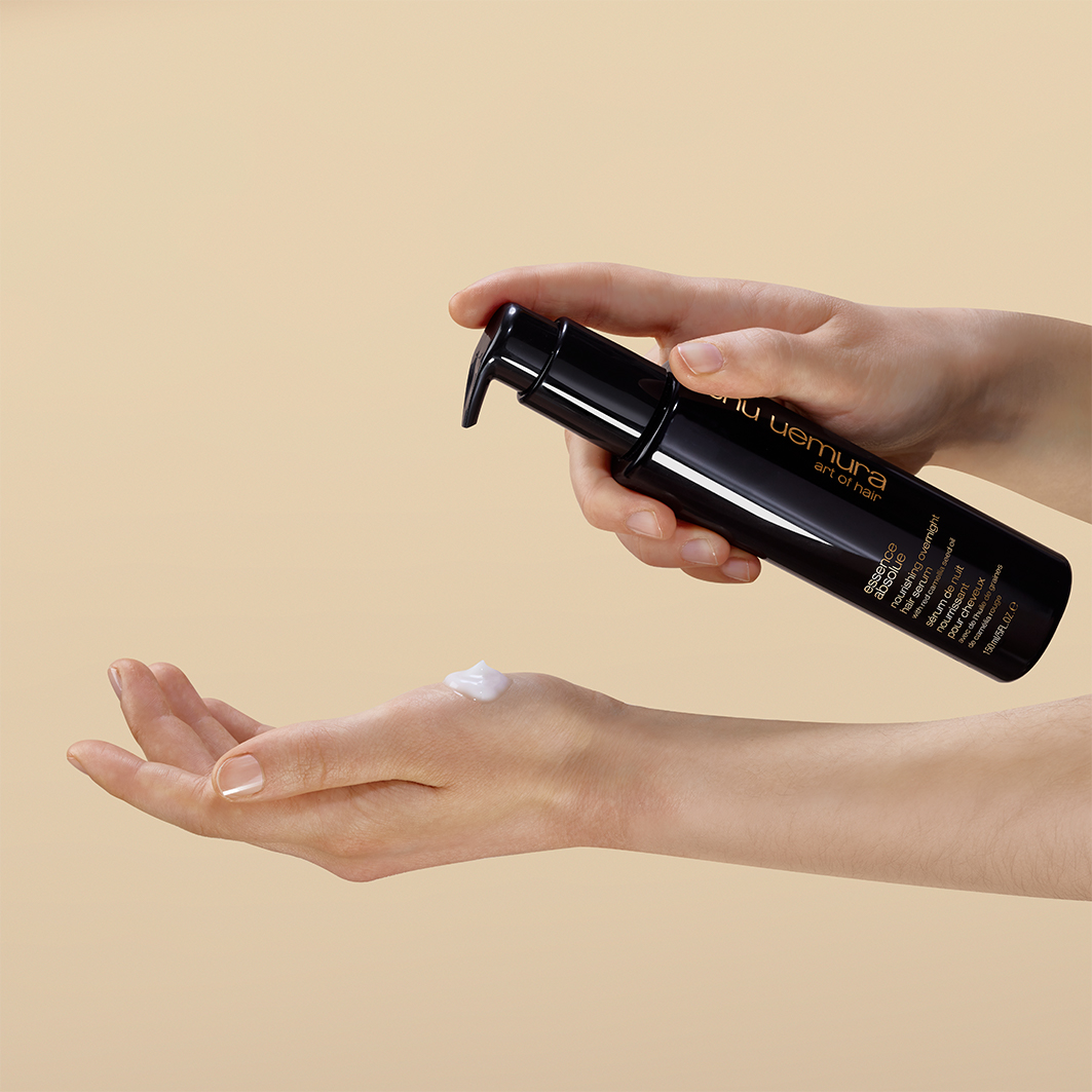 shu uemura Essence Absolue Nourishing Overnight Hair Serum