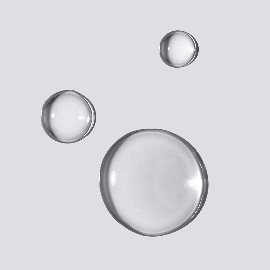 shu uemura Essence Absolue Rich Nourishing Hair Oil-In-Cream