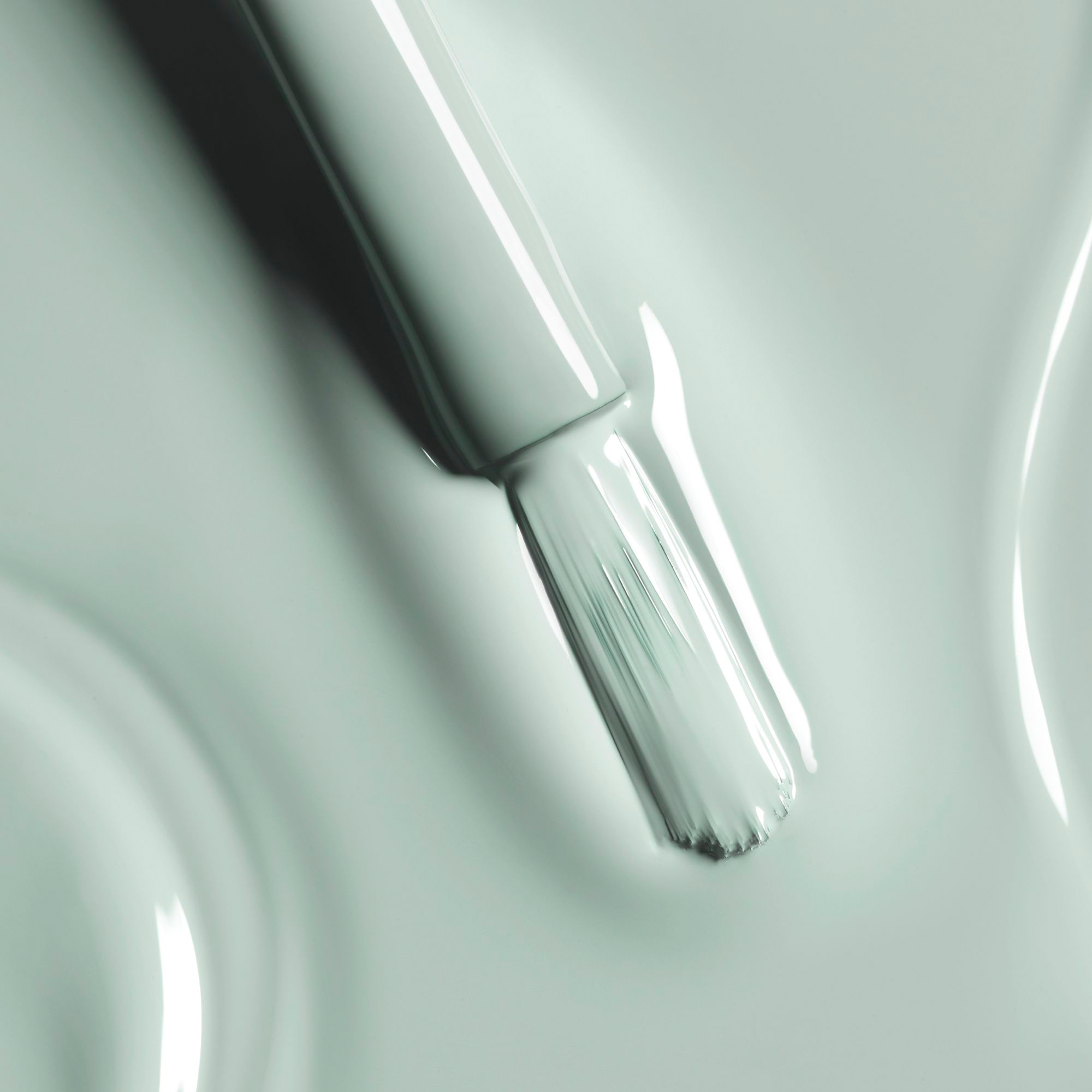 CHANEL LE VERNIS NAGELLACK – FARBE UND GLANZ MIT LANGEM HALT