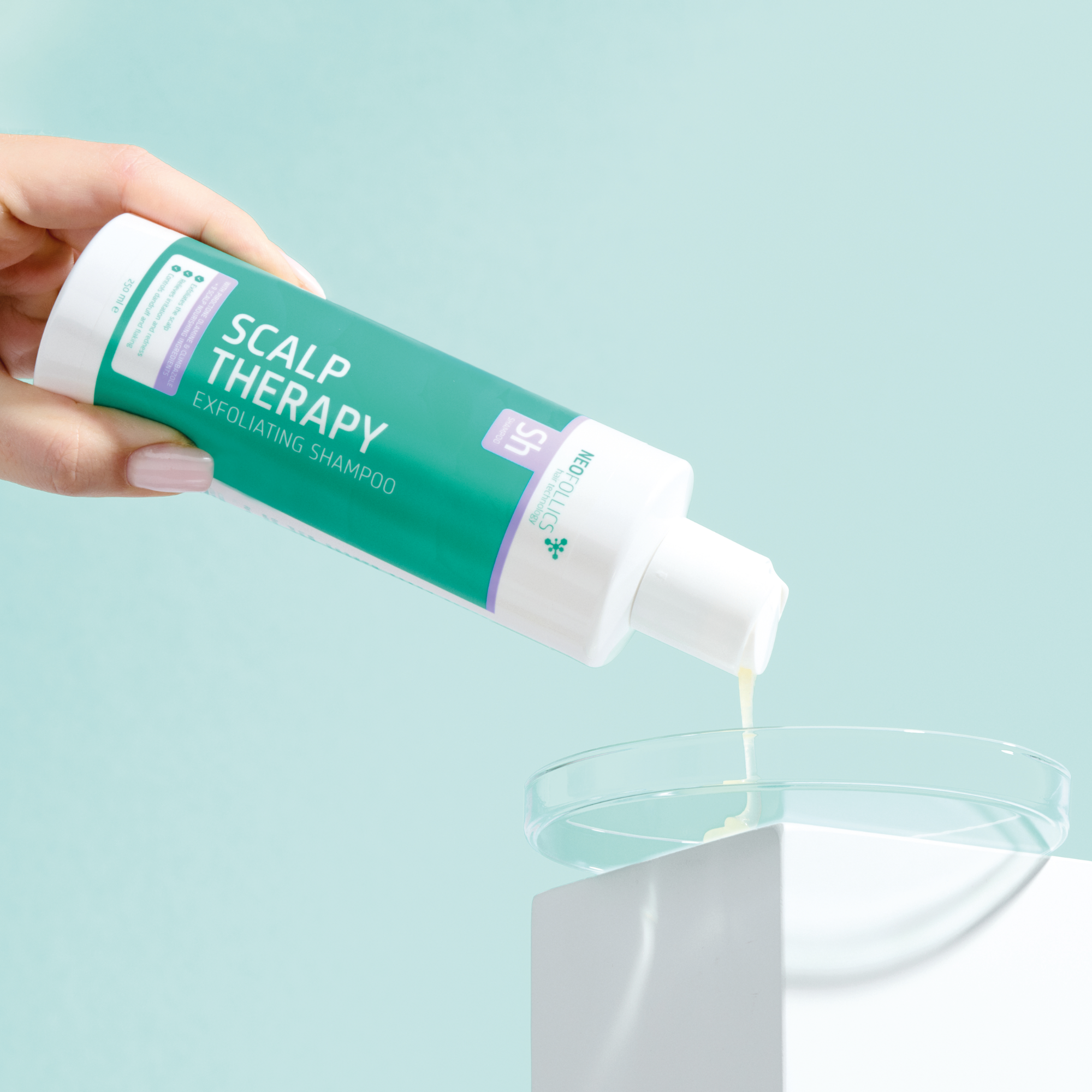 Neofollics Hair Care Scalp Therapy Peeling-Shampoo