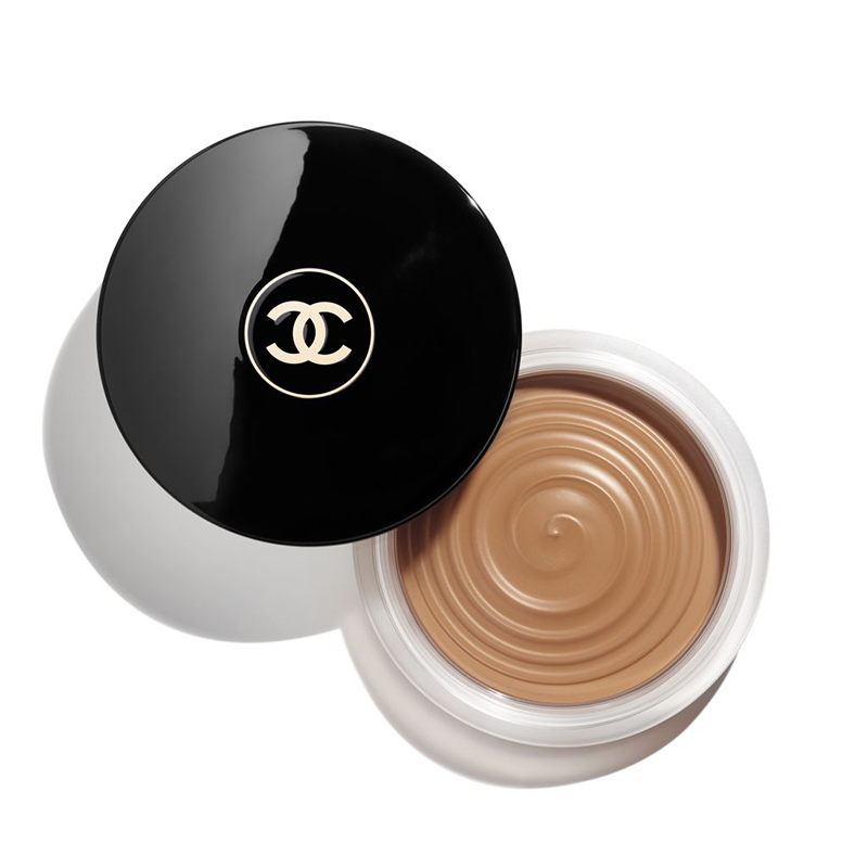 CHANEL CRÈME BELLE MINE ENSOLEILLÉE CREME-BRONZER MIT SONNENBRÄUNE-EFFEKT. NATÜRLICHER GLOW.