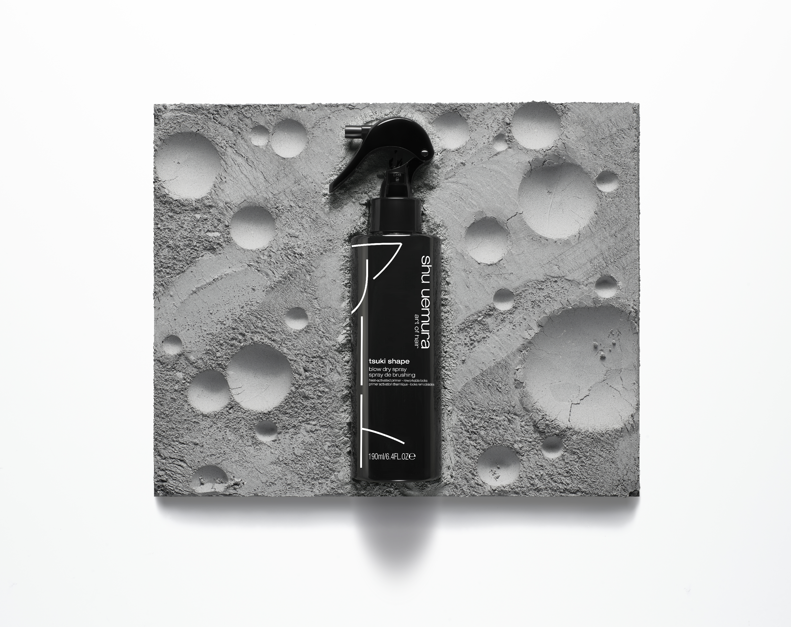 shu uemura Styling Tsuki Shape Blow Dry Spray