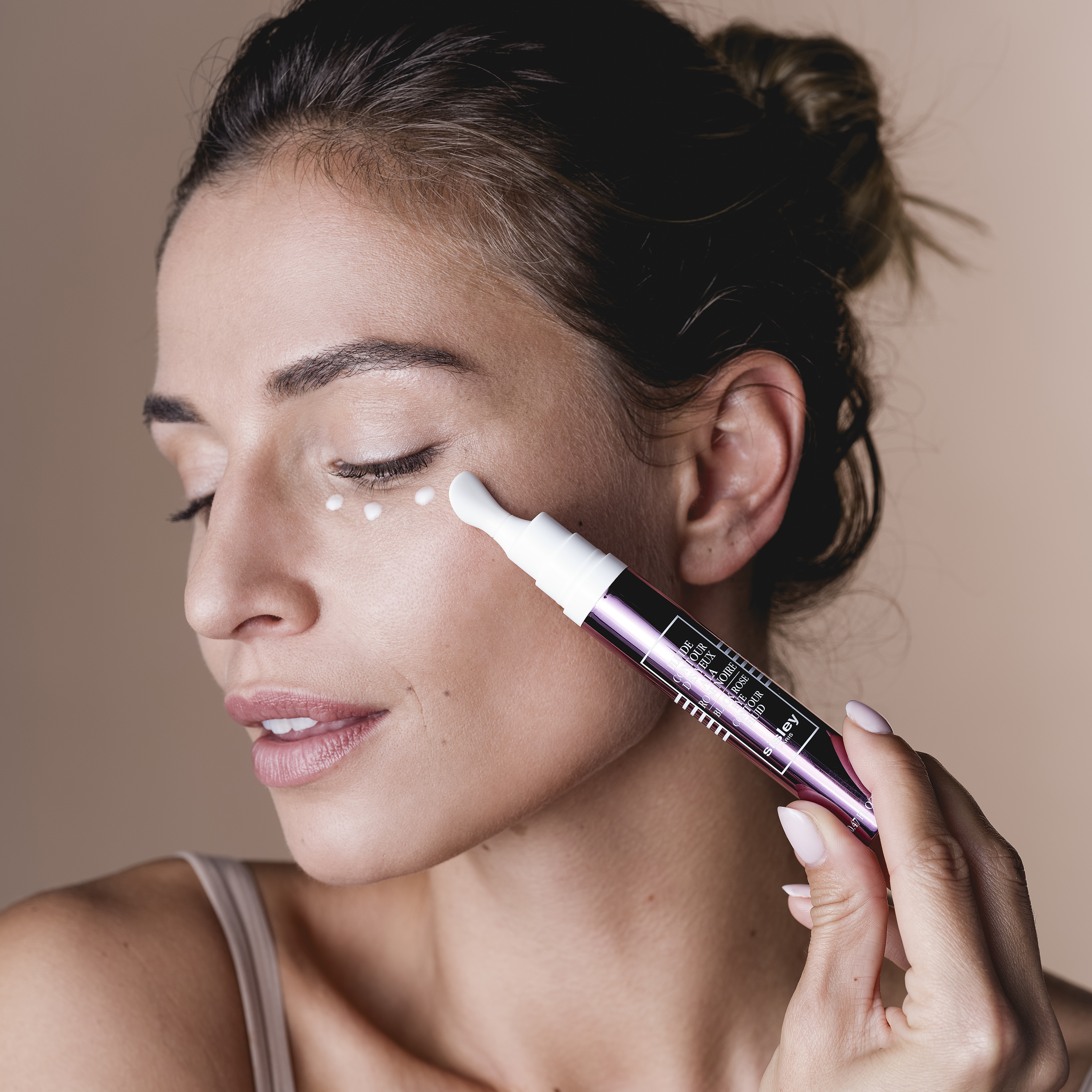 Sisley Fluide contour des yeux à  la Rose Noire Eye Cream