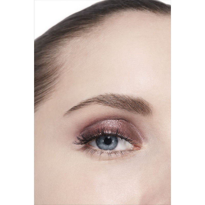 CHANEL OMBRE PREMIÈRE LAQUE FLÜSSIGER LIDSCHATTEN MIT LANGEM HALT