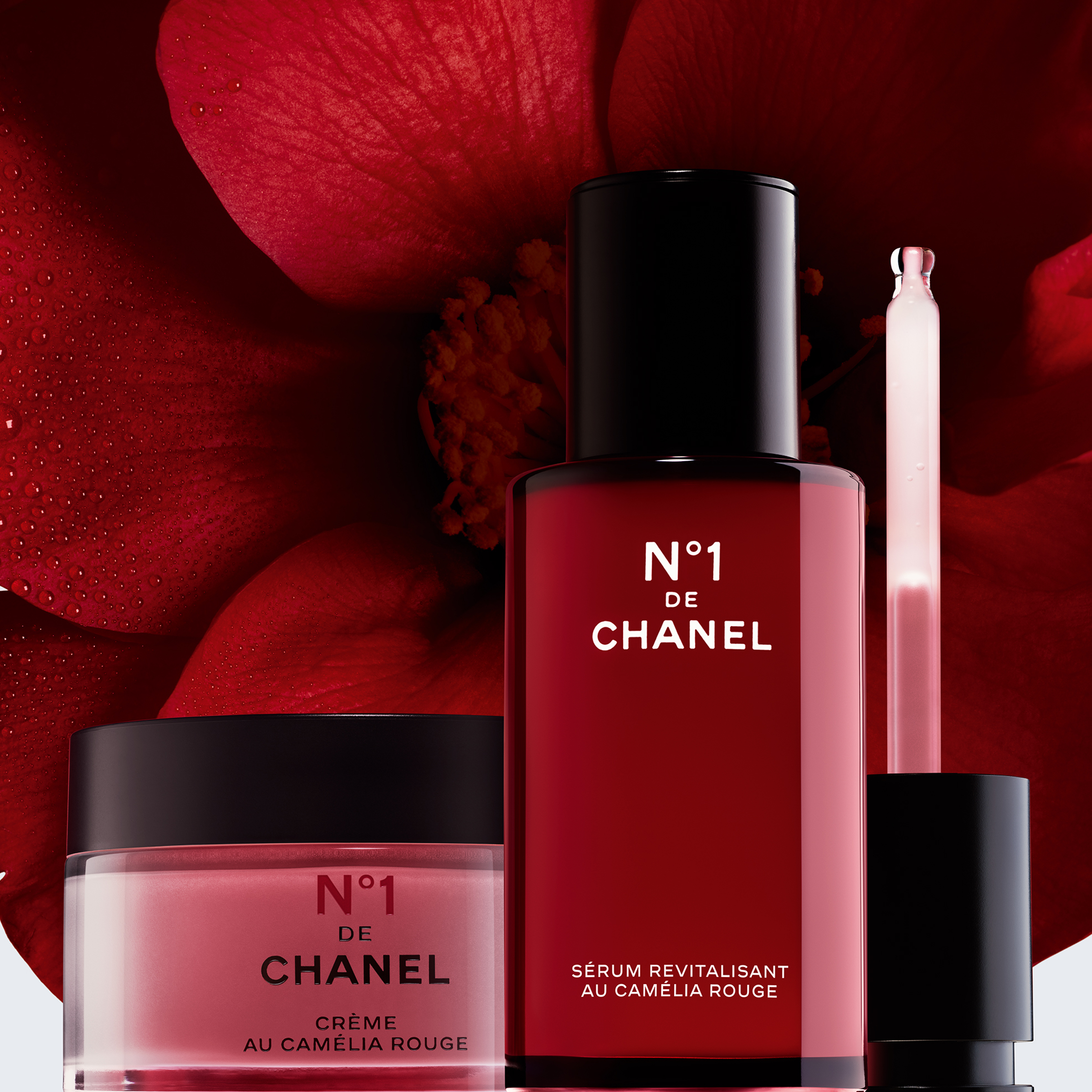 CHANEL N°1 DE CHANEL CREME MIT ROTER KAMELIE – NACHFÜLLUNG POLSTERT AUF – GLÄTTET – SCHÜTZT